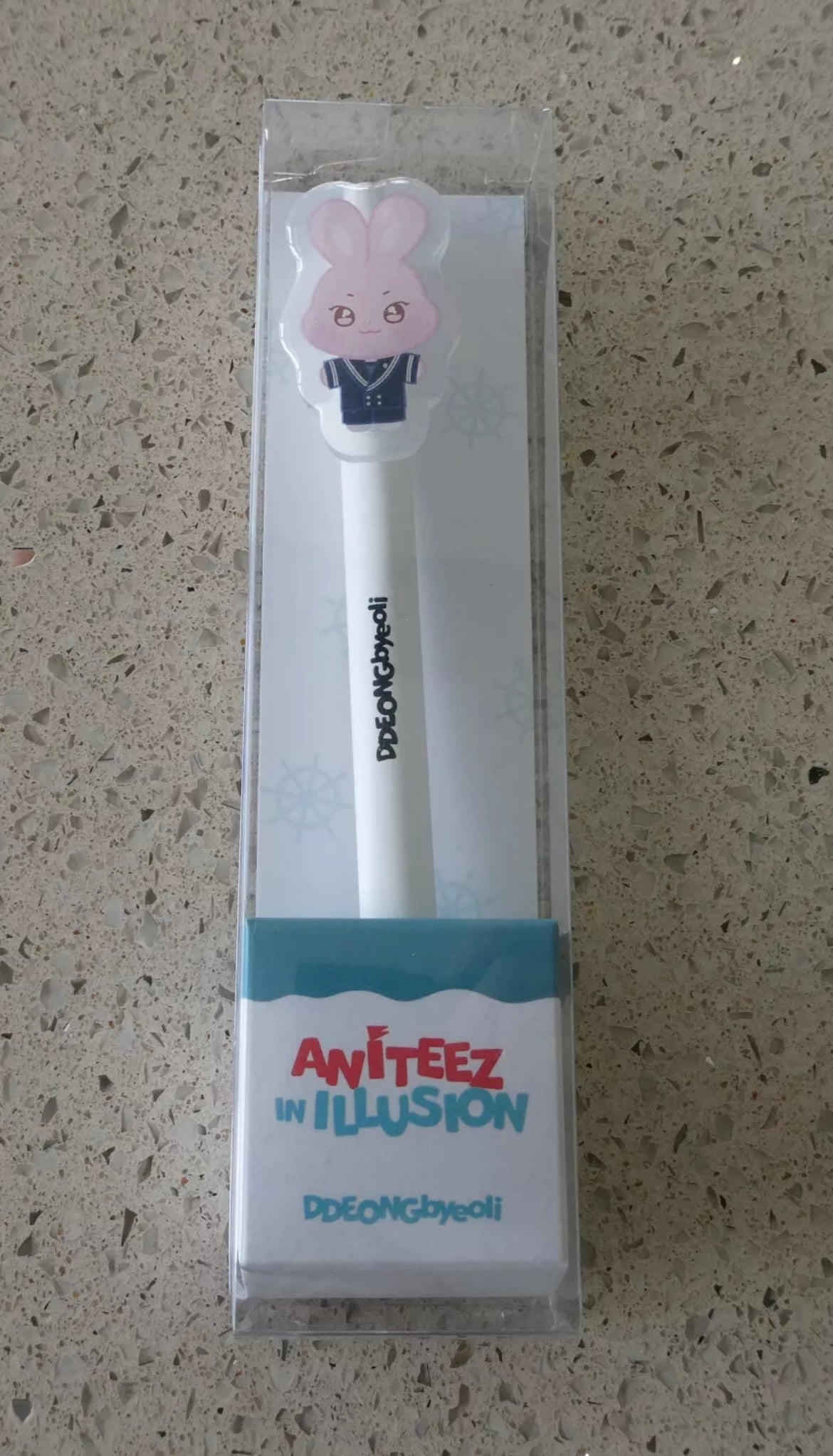 OFFICIAL ATEEZ ANITEEZ - ACRYLIC PENDANT PEN