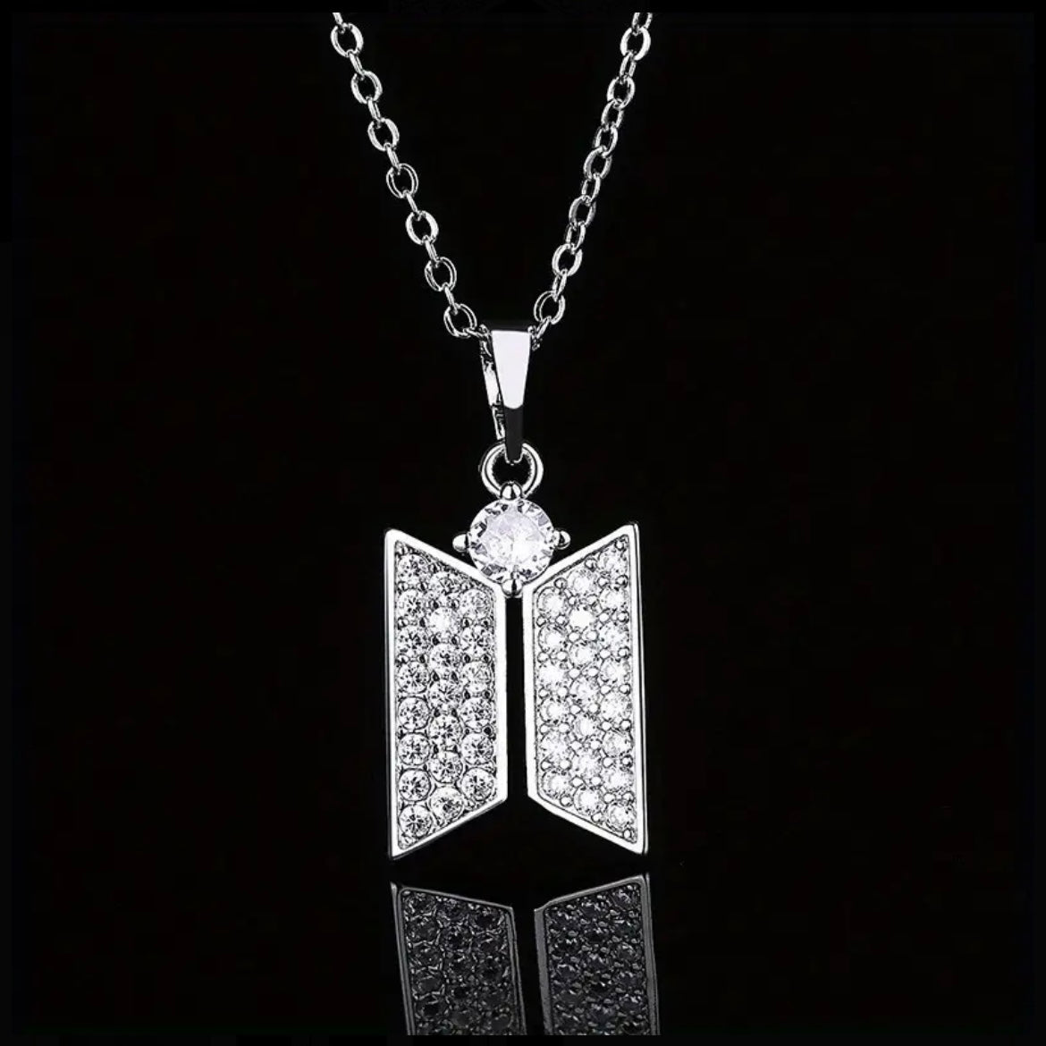 K-pop BTS Inlaid Crystal Zircon Double Rhombus Pendant Necklace