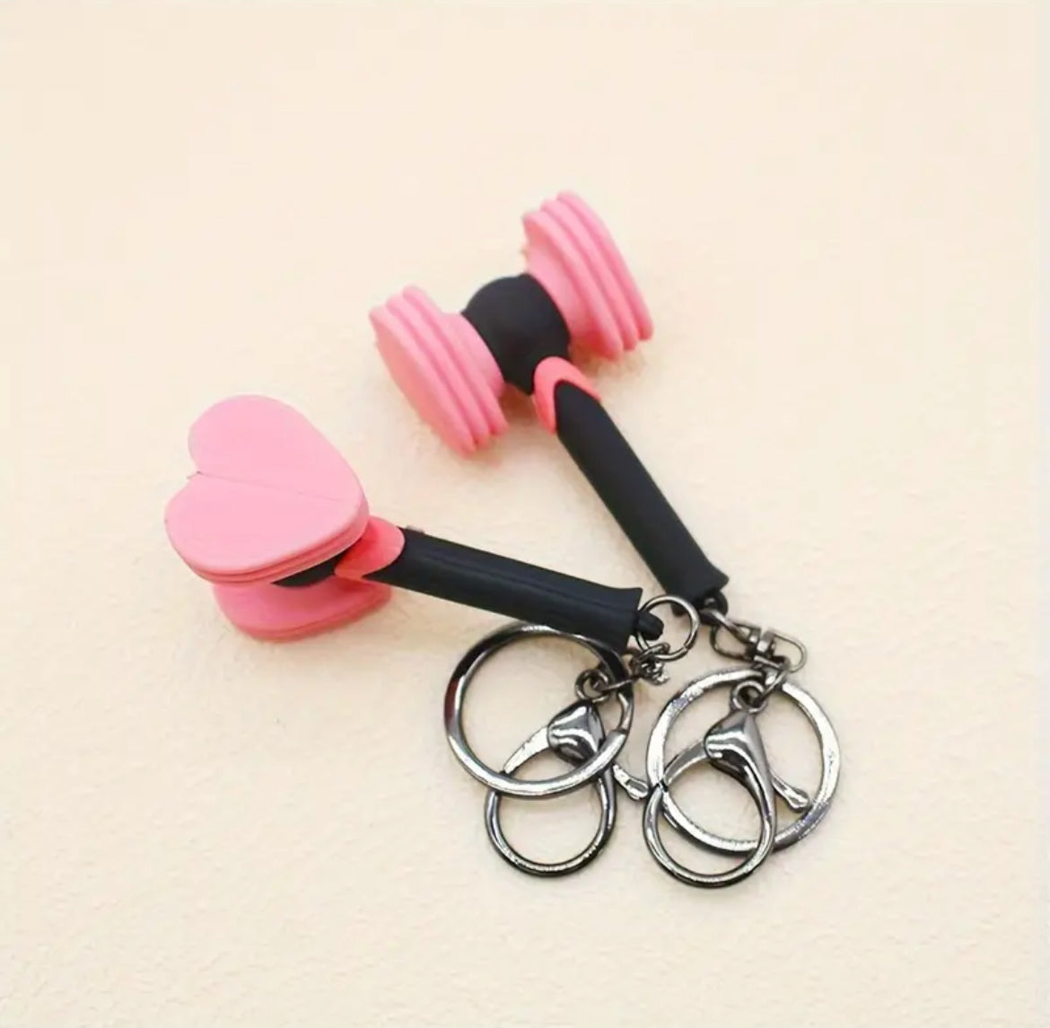 K-pop Blackpink Bl-ping-bong Lightstick Hammer Keychain, Key Chain Ring Purse Bag Backpack Charm Kpop Idols Concert
Souvenir Gift For BLINKS