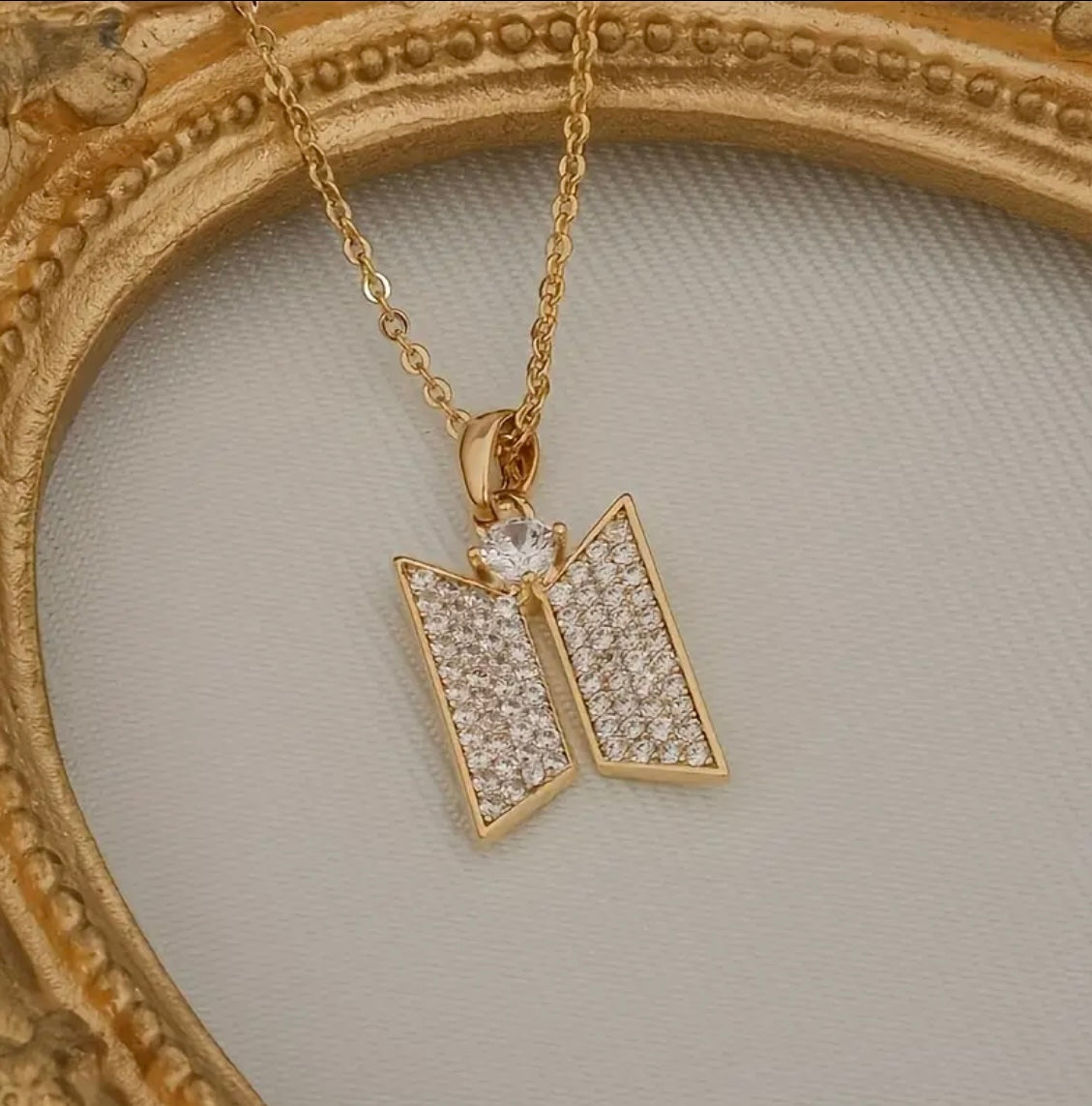 K-pop BTS Inlaid Crystal Zircon Double Rhombus Pendant Necklace