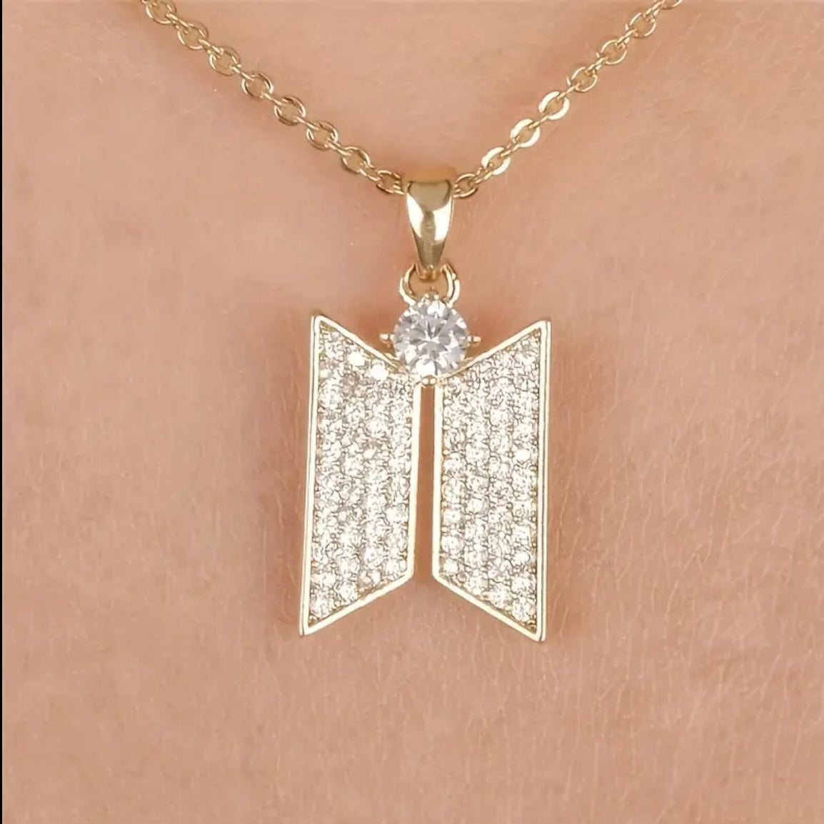 K-pop BTS Inlaid Crystal Zircon Double Rhombus Pendant Necklace